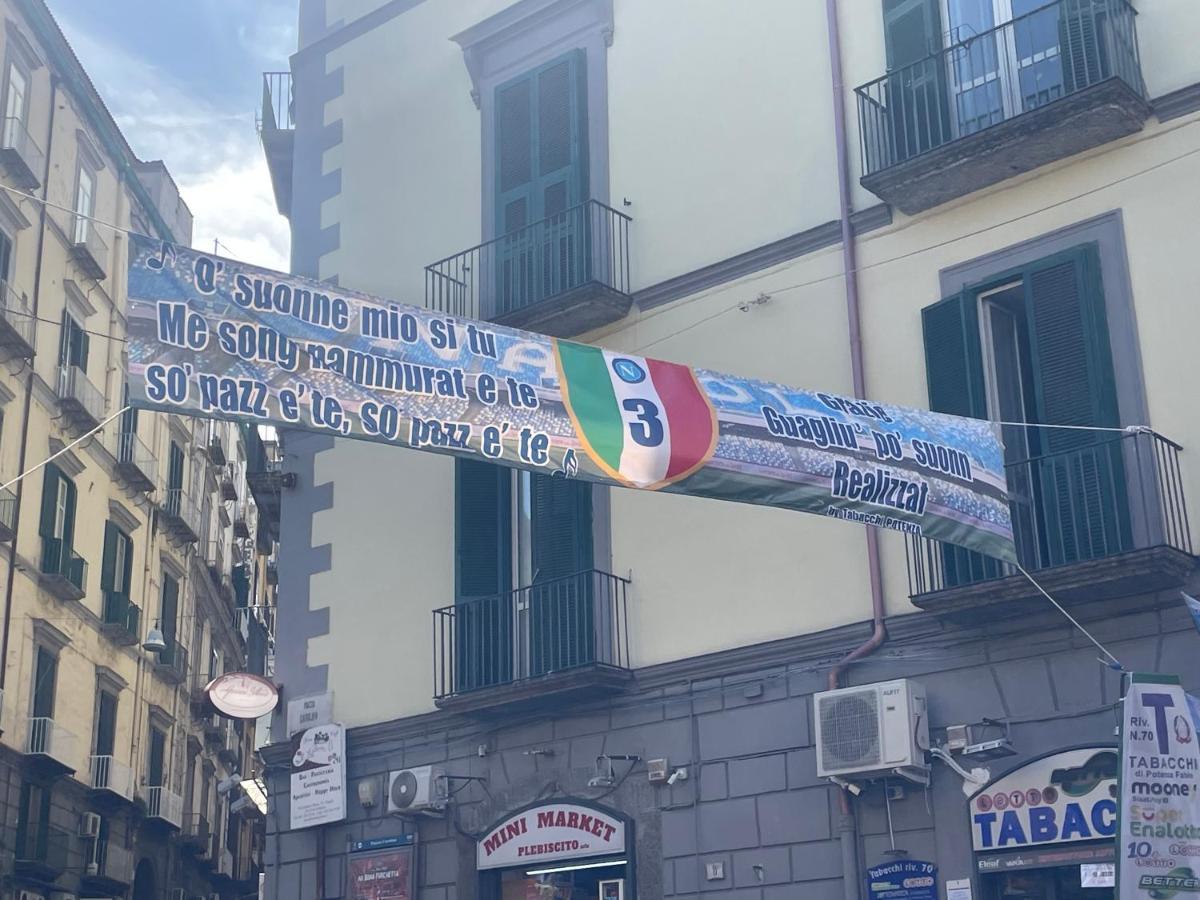 Casetta Piazza Plebiscito Naples Luaran gambar